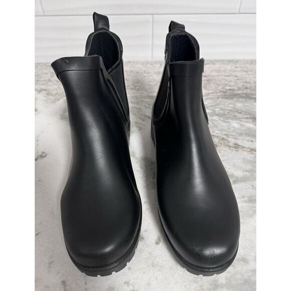 Stuart Weitzman Black Rubber Chelsea Boots Booties Size 8B - Picture 6 of 10